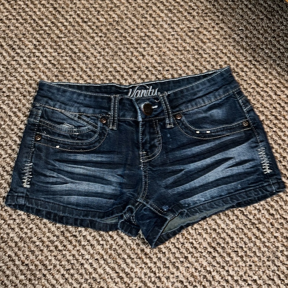 Vanity shorts